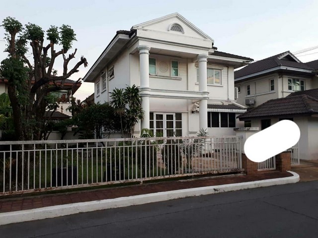 ขายบ้านเดี่ยว : หมู่บ้านนันทวัน (อ่อนนุช 44) 0801532451
