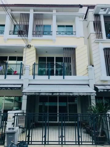 ให้เช่าทาวน์โฮม 3ชั้น บ้านกลางเมือง ลาดปลาเค้า 79 ใกล้เซ็นทรัล รามอินทรา