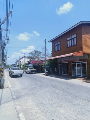 ขายบ้านพร้อมที่ดิน 150 ตร-ว. ทำเลสวยราคาถูกเดินทางสะดวก แหล่งชุมชน ในตัวเมืองจะนะ สงขลา