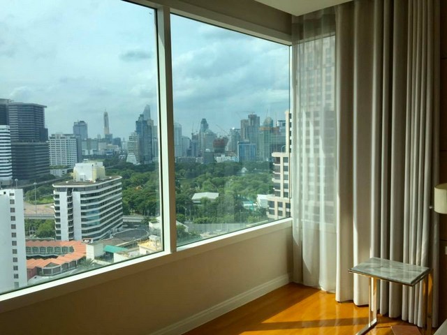 ให้เช่าคอนโด เดอะ รอยัล ศาลาแดง [The Royal Saladaeng] 3 Beds 3 ห้องน้ำ ชั้น 20 พื้นที่ 153 ตรม.