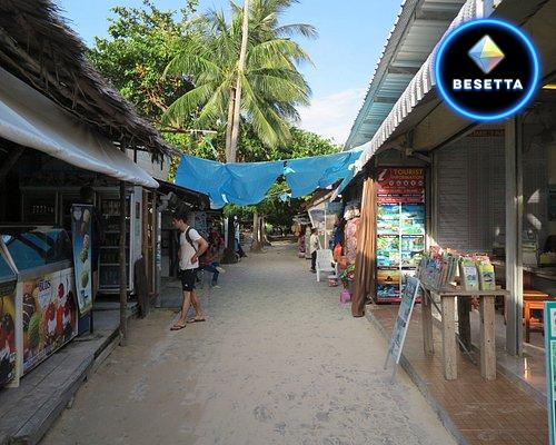 Railay Walking Street