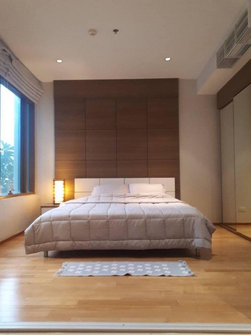 The Emporio Place Sukhumvit 24 pleasant private safe BTS Phrom Phong