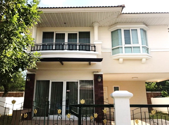 (เช่า) FOR RENT SUPALAI PARKVILLE ROMKLAO / 3 beds 3 baths / 50 Sqw. 30,000 SUVARNABHUMI AIRPORT