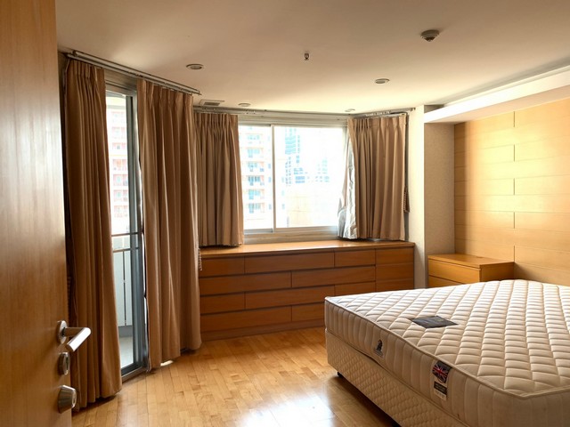 ให้เช่า 1นอน90ตรม30000บ สีลม พาร์ควิว SILOM PARKVIEW CONDOMINIUM 