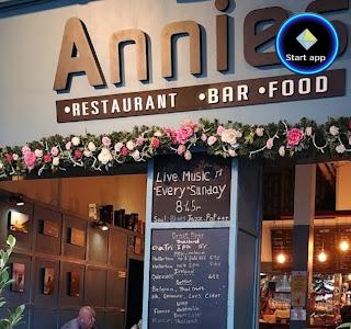 Annies Guest House Bar And Food