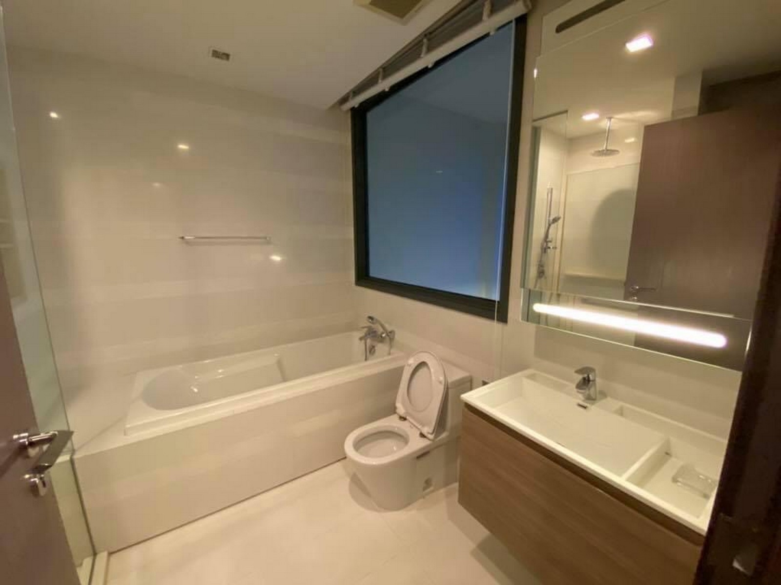 ขายด่วนคอนโด 2 ห้องนอน Duplex ขนาด 81 ตรม ที่ Keyne by Sansiri (ติดBTSทองหล่อ)
