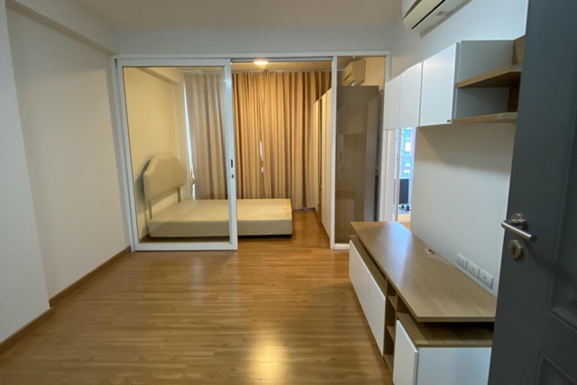 เช่าคอนโด ไอ บิซา คอนโด อาร์ซีเอ [I biza Condo RCA] 1 Bed ถูกที่สุดแล้ว