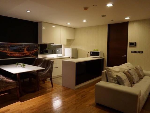 Condo for rent Quad Silom BTS Chong Nonsi, CBD CONDO