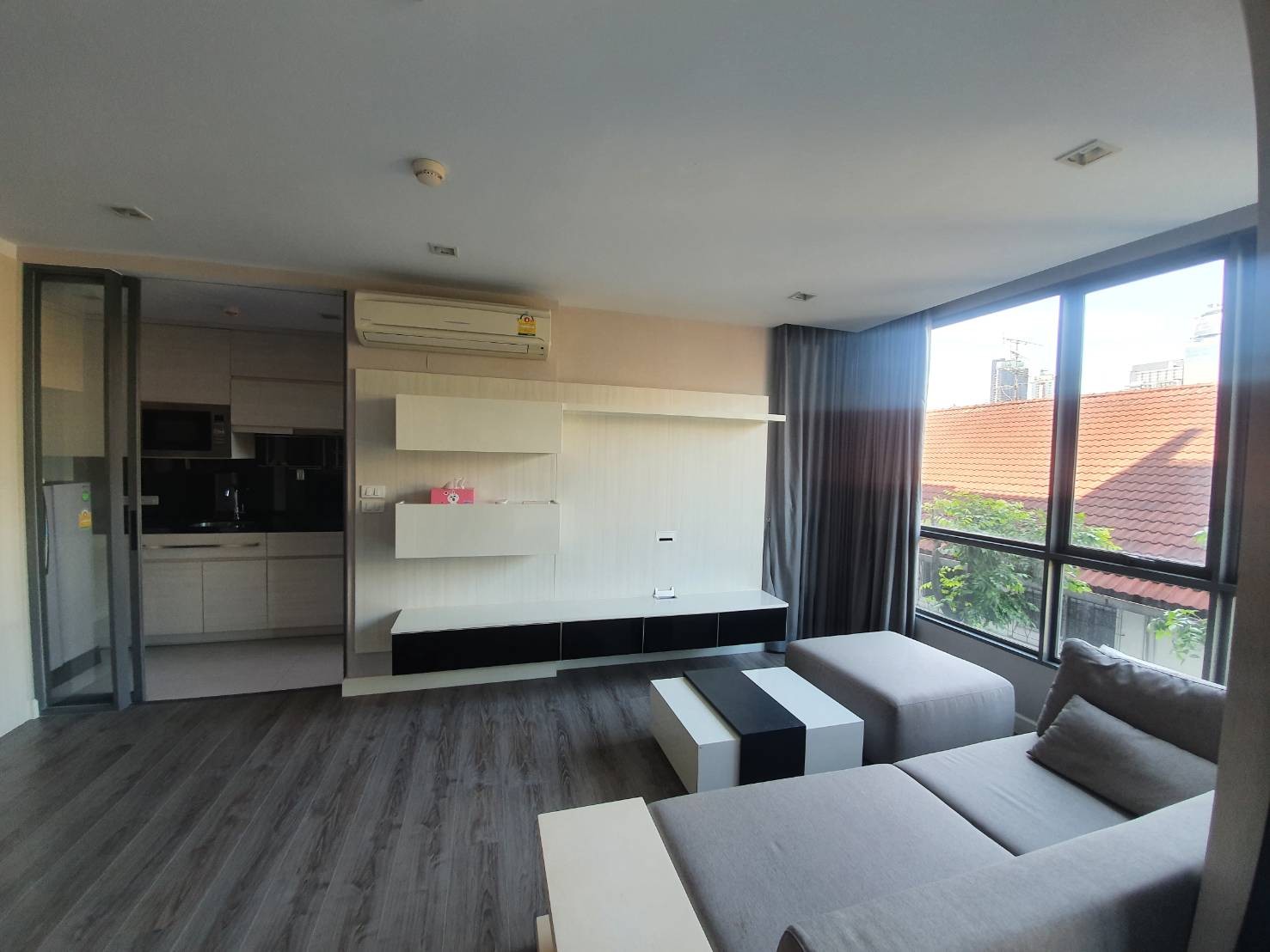 Sale The Room condo Sukumvit 40 Hot price only 5.1 MB 