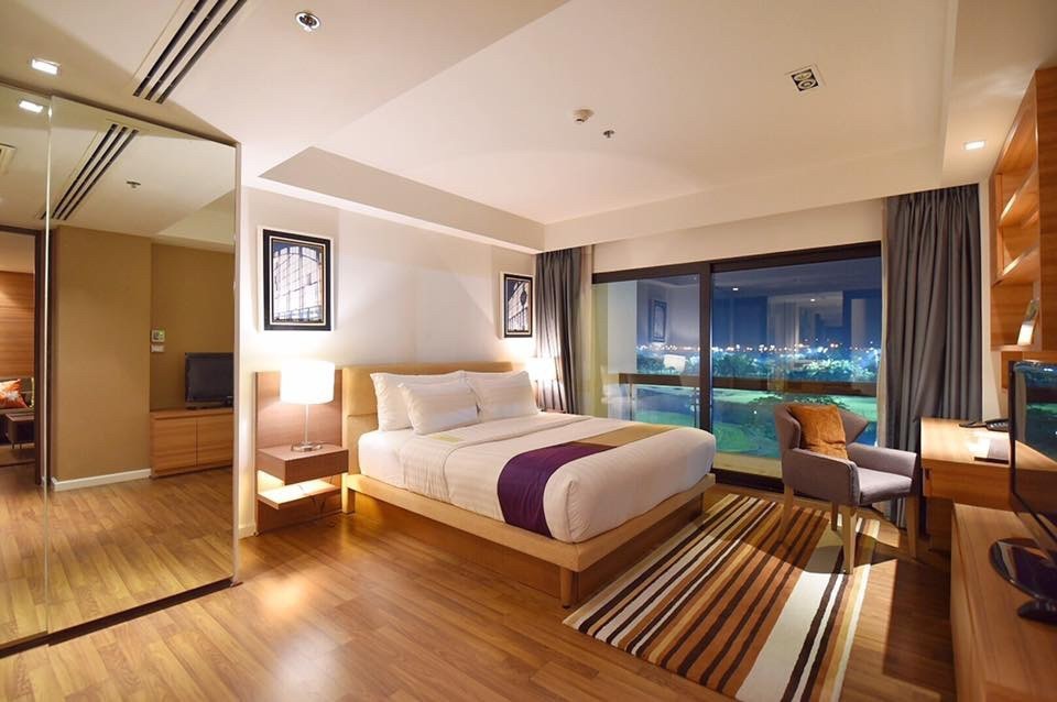 ให้เช่า ซัมเมอร์ การ์เด้นท์ แจ้งวัฒนะ (โรงแรม) ตึก A ชั้น 2 ห้องนอน Suite ขนาด 115 ตรม. 