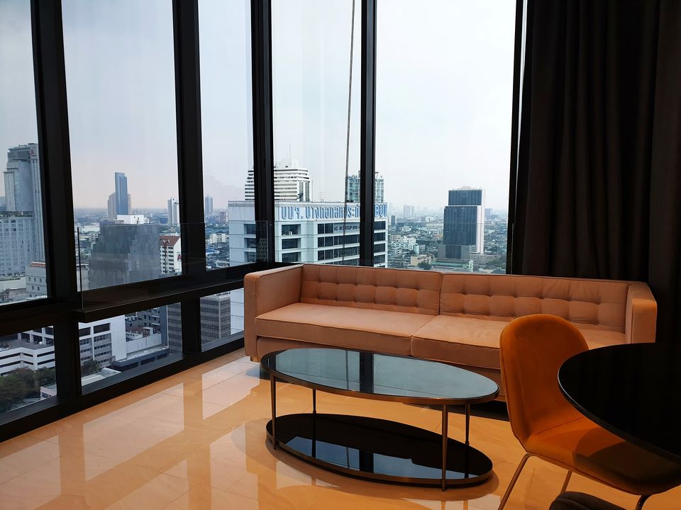 Luxury Condo for rent at Ashton Silom.[ 2bedrooms 75 sq.m.],[ 350m. to BTS Chong Nonsi]