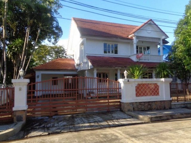 ขายบ้านเดี่ยว : โครงการลัดดารมย์ เพชรเกษม69 (หนองแขม)