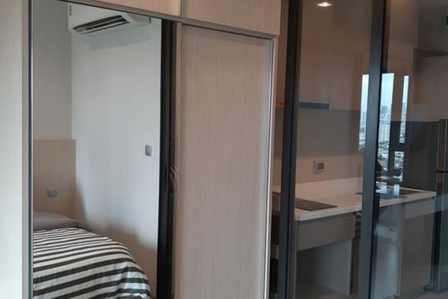 เช่าคอนโด ไลฟ์ สุขุมวิท 62 [Life Sukhumvit 62] 1 Bed เฟอร์ครบ พร้อมเข้าอยู่