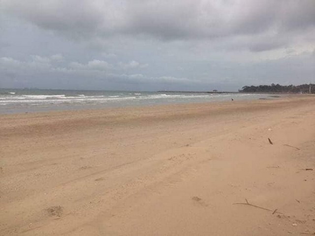 ขายที่ดินติดทะเลพร้อมโอน หาดส่วนตัว ริมหาดสะพลี อำเภอปะทิว จังหวัดชุมพร 